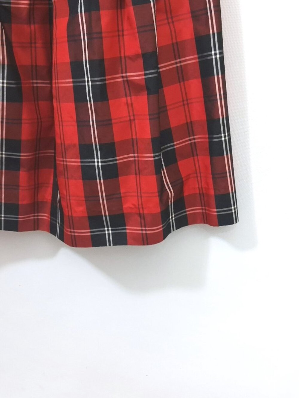 Vintage Black Velvet Silk Dress Set Size 10, Fits Like a Sz M 8 Black Red Plaid - Picture 4 of 16